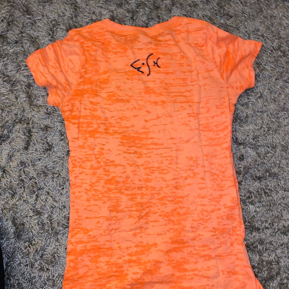 Orange tee - Picture 2 of 4